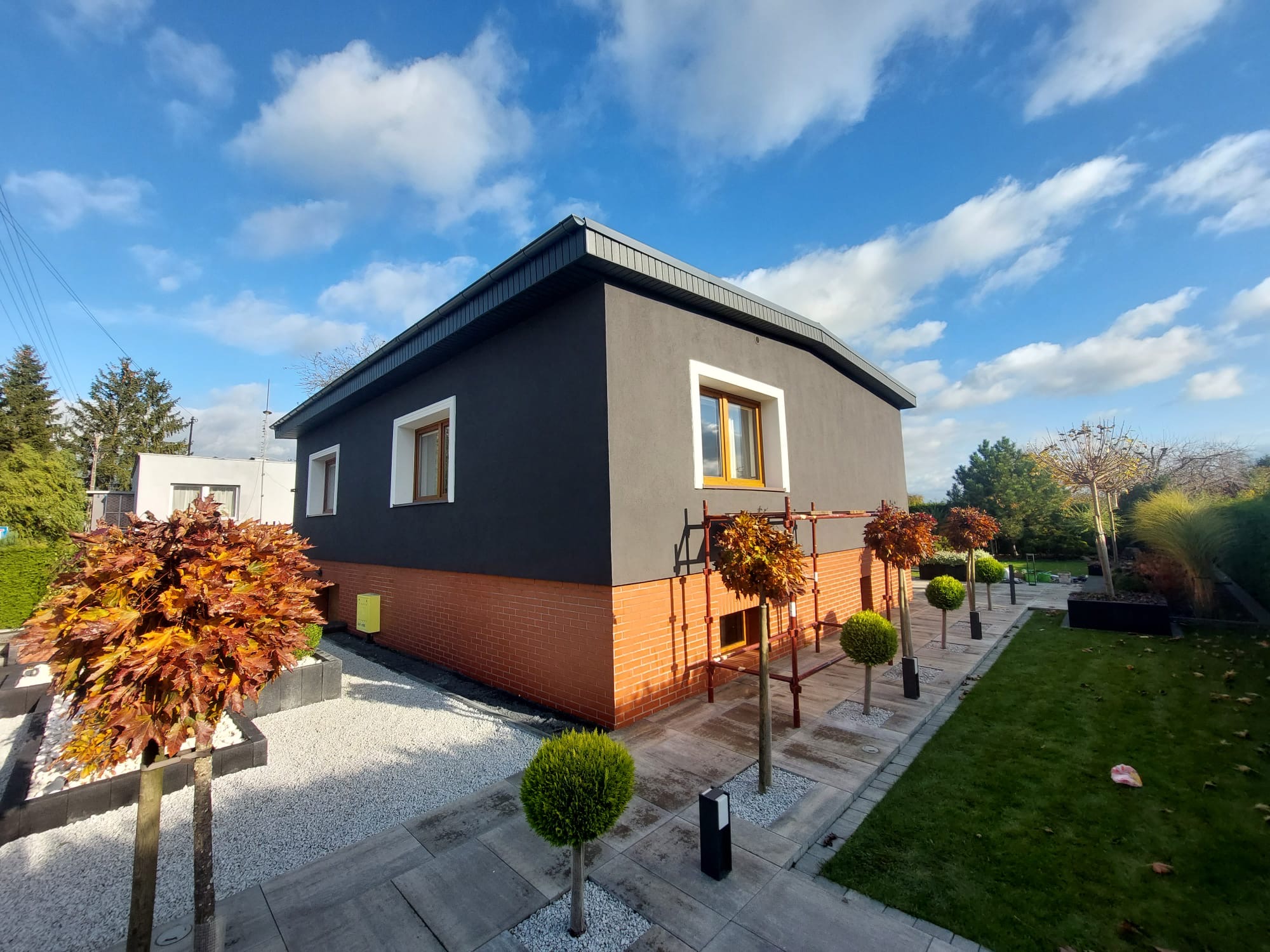 Kertes ház komplett felújítás – referencia